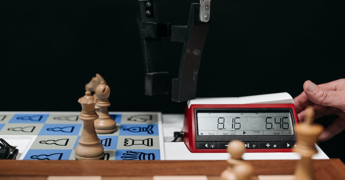 a-robot-and-a-chess-clock-8624145